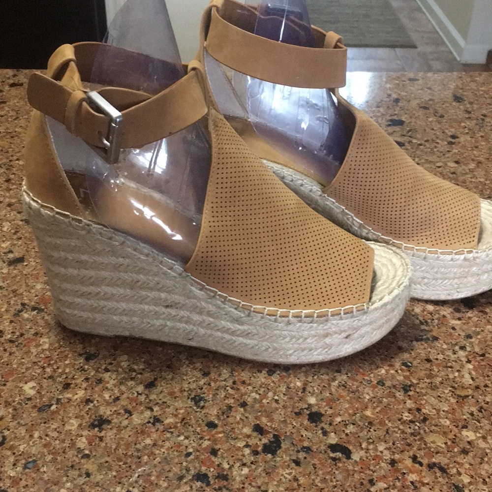 Marc Fisher Espadrilles